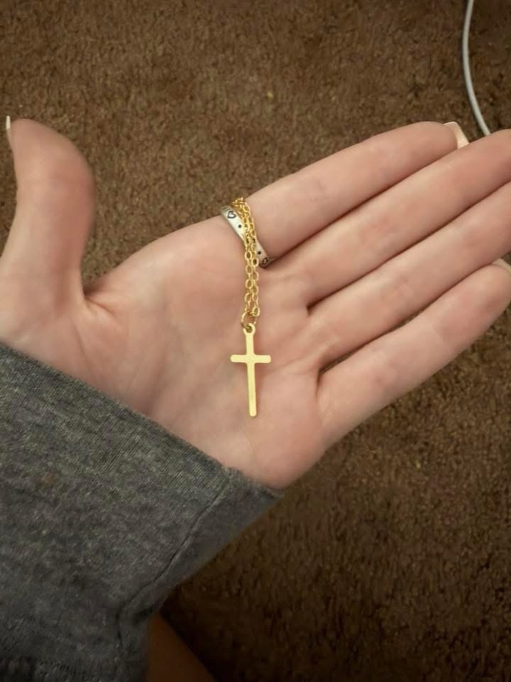 SHEIN Gold Cross Pendant Necklace